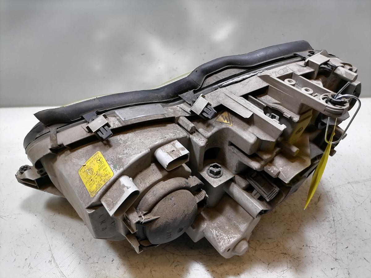 Mercedes C-Klasse W203 original Scheinwerfer vorn rechts Bi-Xenon leicht vergilbt Bj.2004